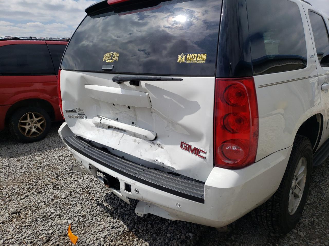 Photo 9 from auction – 2009 GMC YUKON SLT with VIN 1GKFK33089R233820
