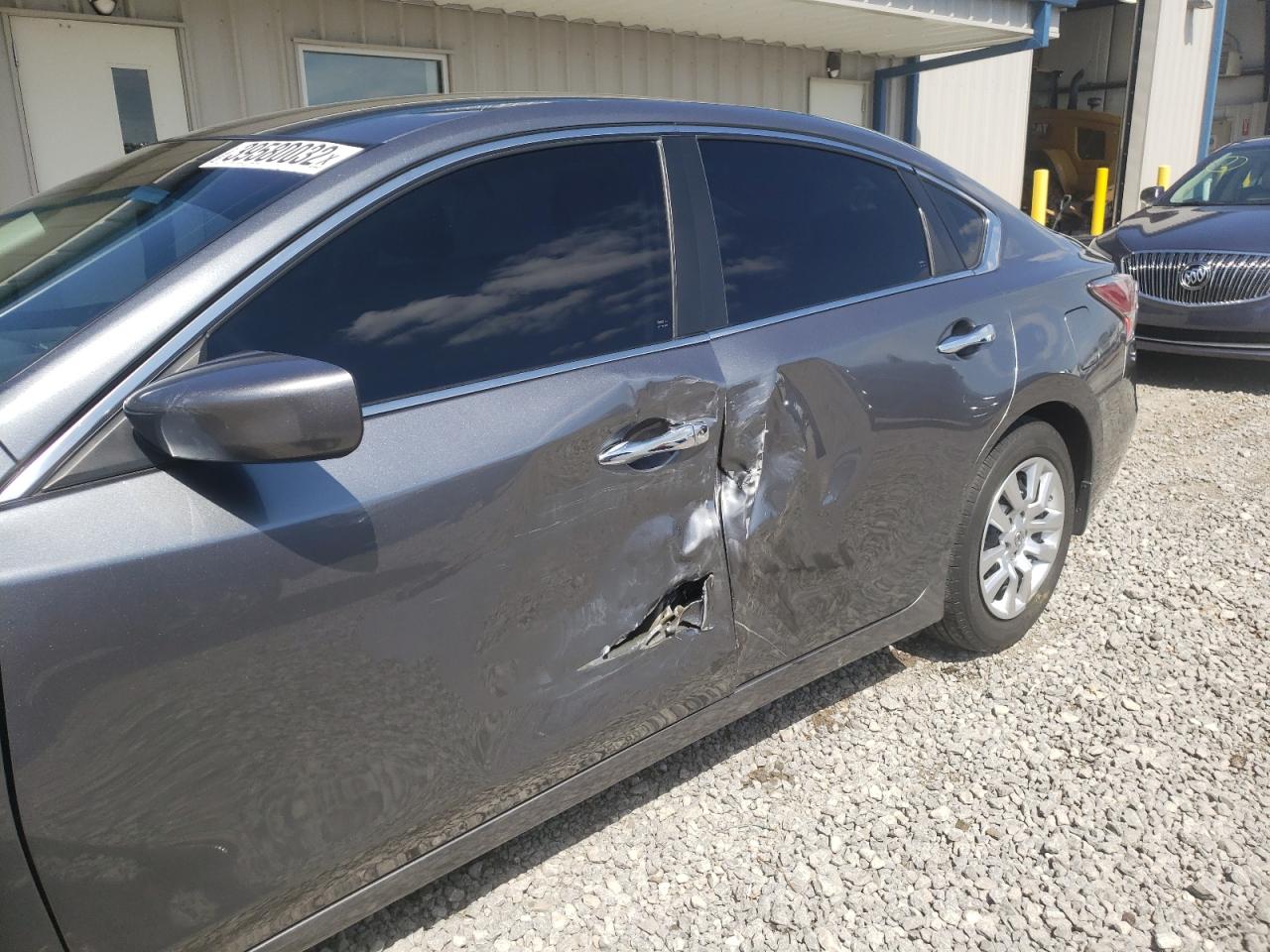 Photo 9 from auction – 2015 NISSAN ALTIMA 2.5 with VIN 1N4AL3AP0FC199167