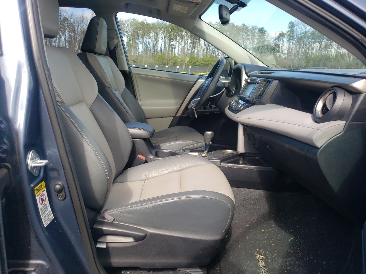Photo 5 from auction – 2013 TOYOTA RAV4 LIMIT with VIN 2T3YFREV8DW016359