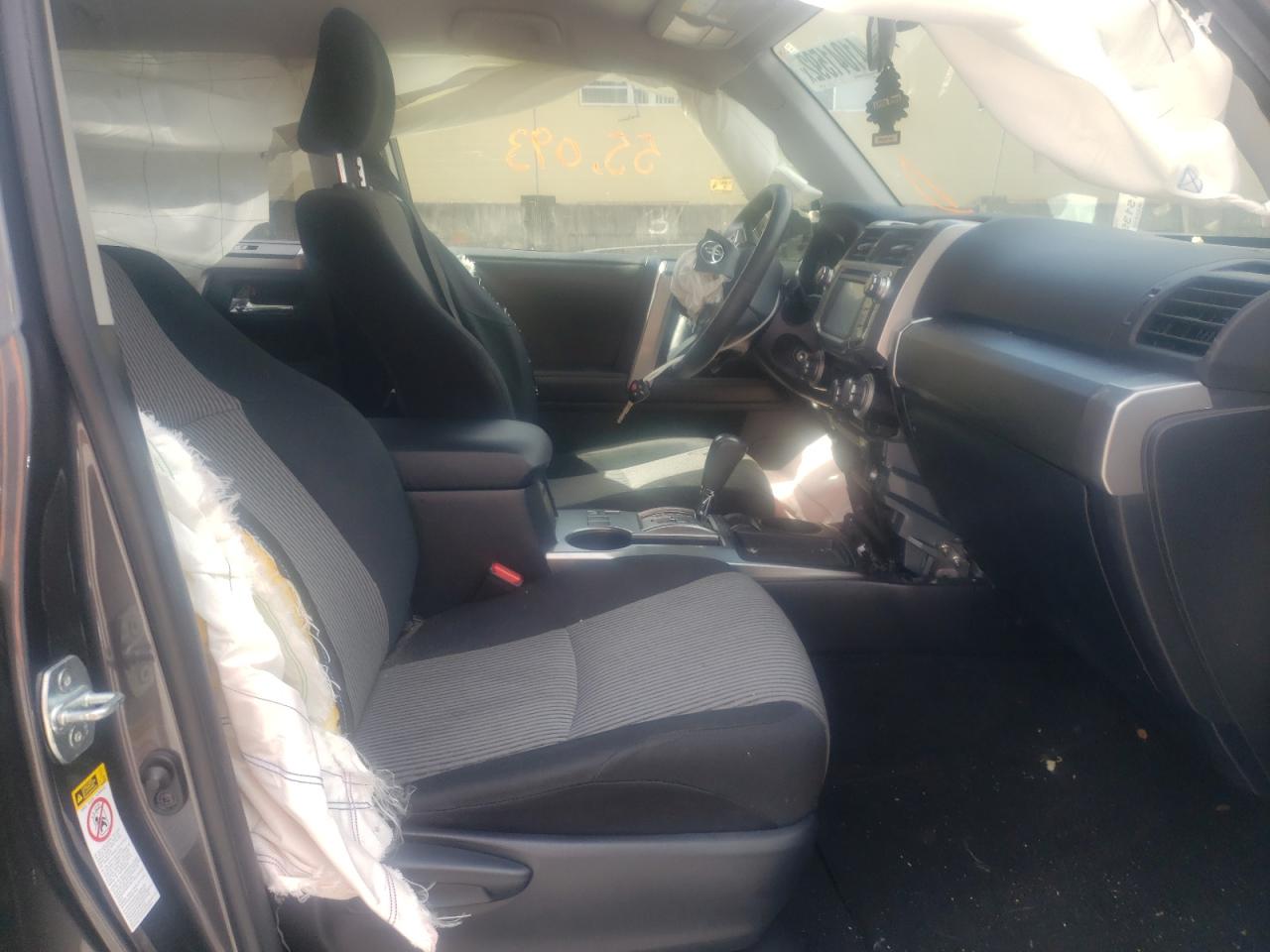 Photo 5 from auction – 2018 TOYOTA 4RUNNER SR with VIN JTEZU5JR3J5172982