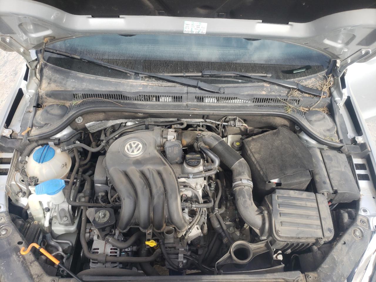 Photo 7 from auction – 2014 VOLKSWAGEN JETTA BASE with VIN 3VW2K7AJ0EM208934