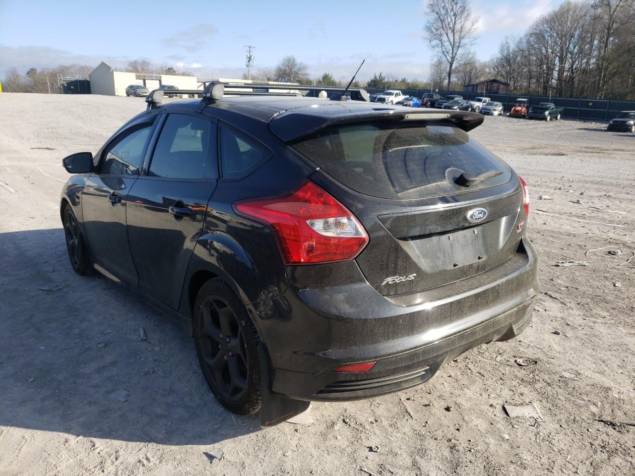 Photo 3 from auction – 2013 FORD FOCUS ST with VIN 1FADP3L92DL269989