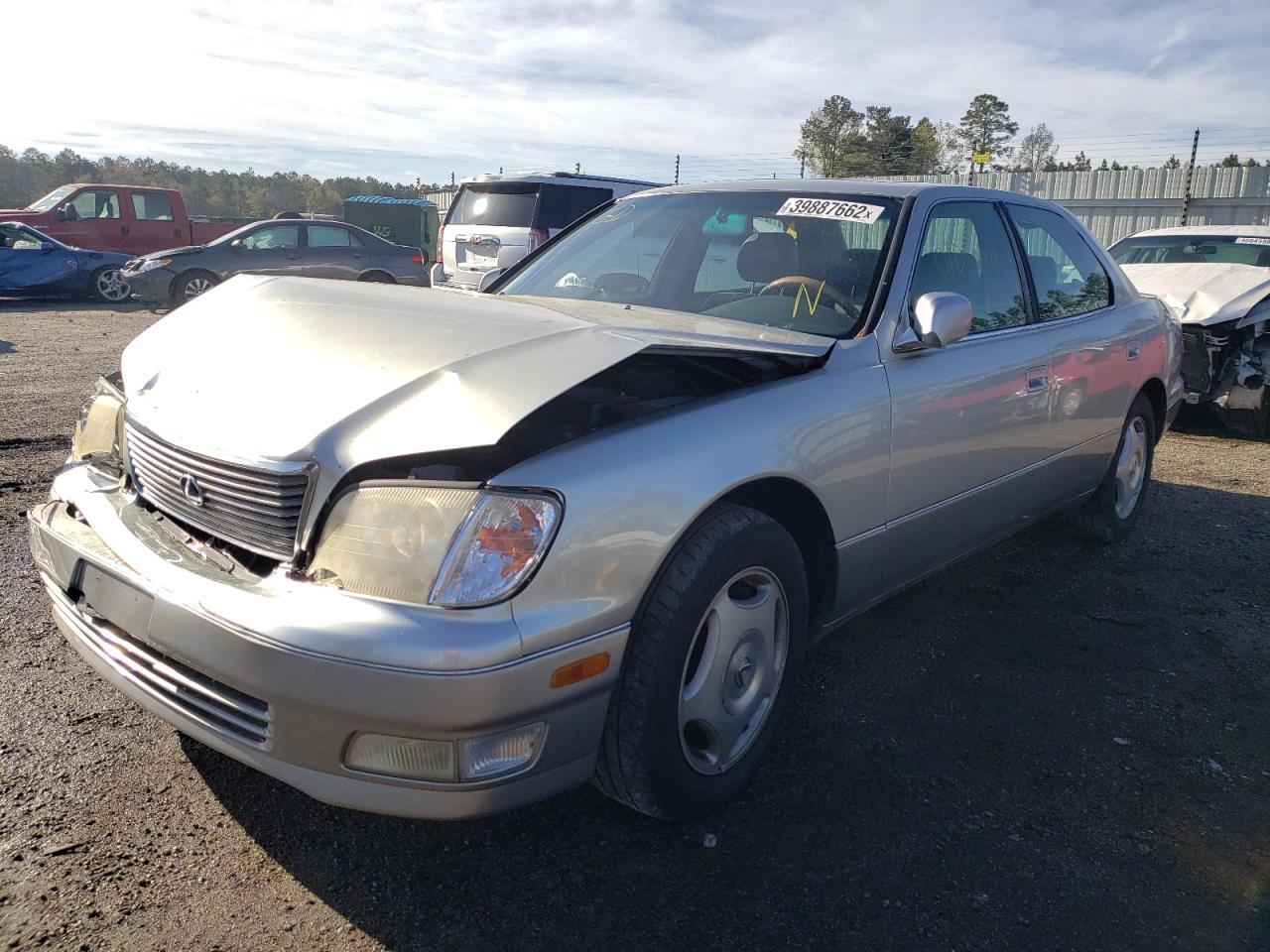 Photo 2 from auction – 2000 LEXUS LS 400 with VIN JT8BH28F4Y0179756