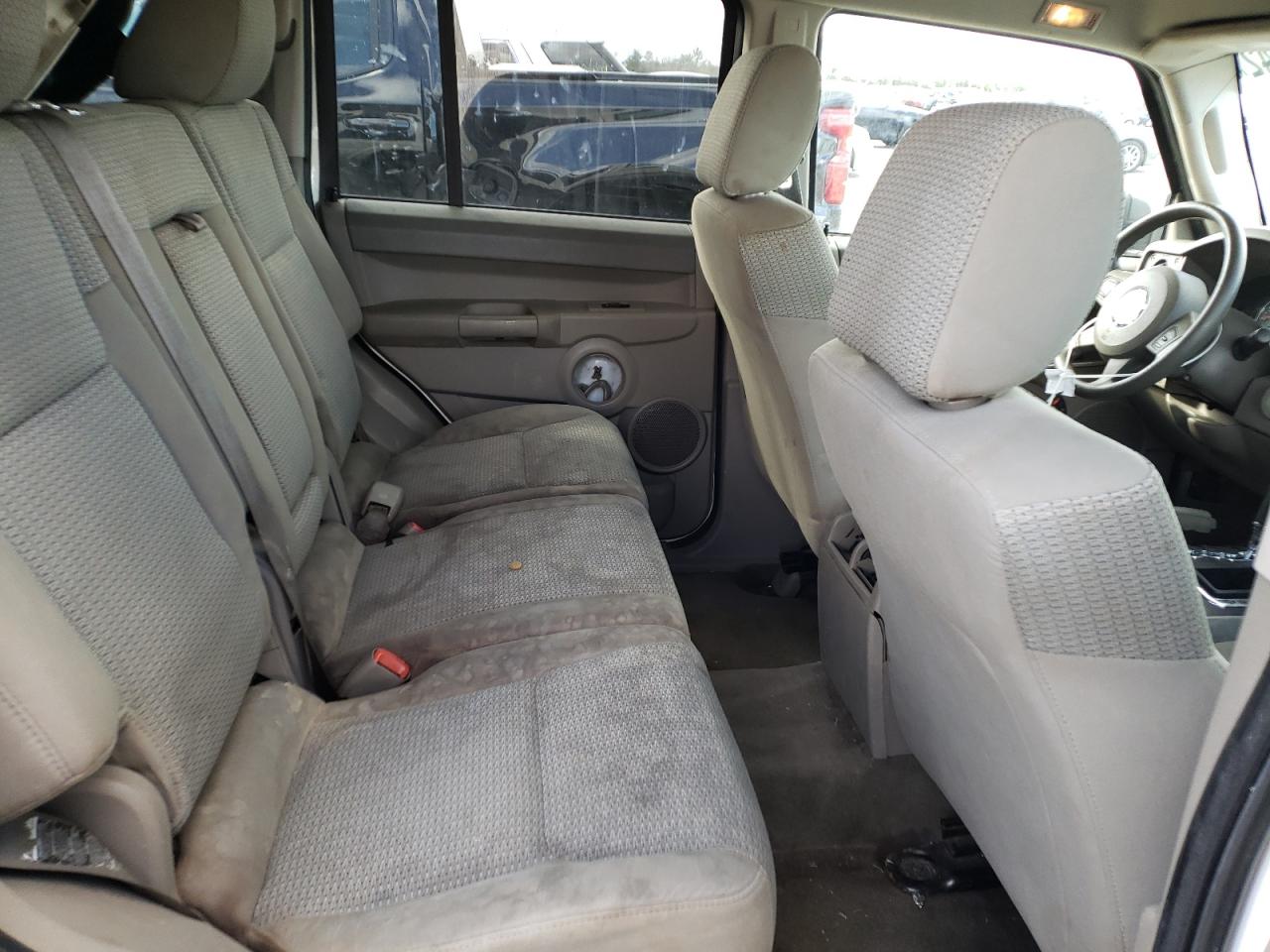 Photo 6 from auction – 2006 JEEP COMMANDER with VIN 1J8HG48K86C263641