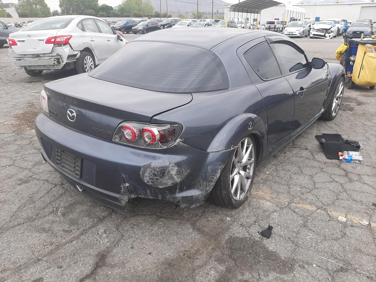 Photo 4 from auction – 2008 MAZDA RX8 with VIN JM1FE173680215766
