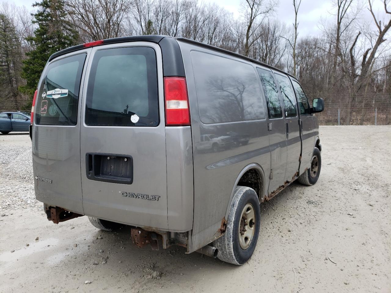 Photo 4 from auction – 2006 CHEVROLET EXPRESS G2 with VIN 1GCGG25VX61151974