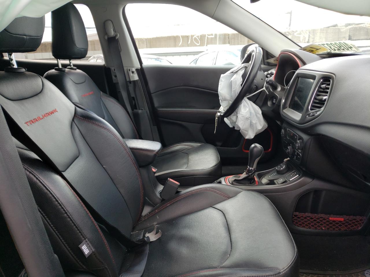 Photo 5 from auction – 2020 JEEP COMPASS TR with VIN 3C4NJDDB3LT165473
