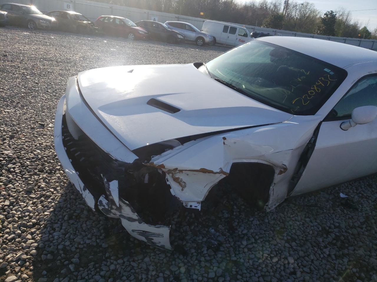 Photo 9 from auction – 2018 DODGE CHALLENGER with VIN 2C3CDZAG0JH184035