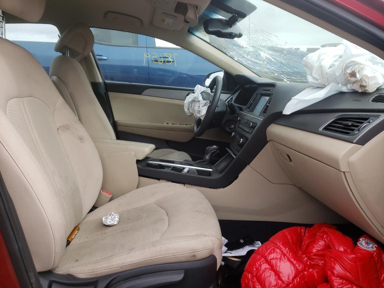 Photo 5 from auction – 2016 HYUNDAI SONATA SE with VIN 5NPE24AF2GH410791