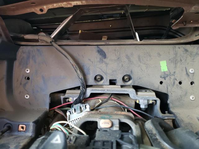 Photo 8 from auction – 2005 CHEVROLET SILVERADO with VIN 2GCEC19V351152996