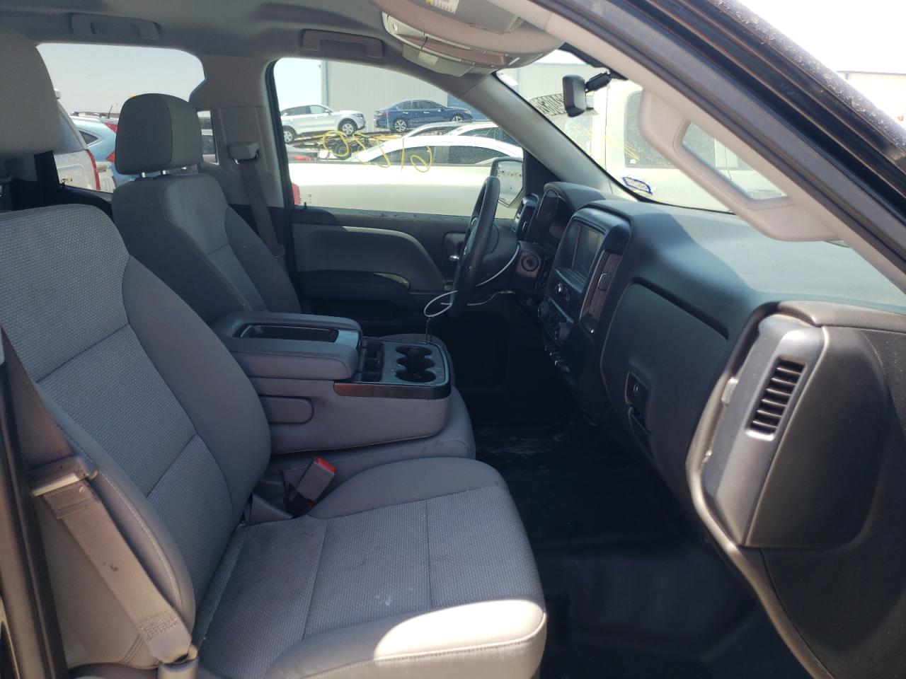 Photo 5 from auction – 2016 CHEVROLET SILVERADO with VIN 1GCRCNEH5GZ271765