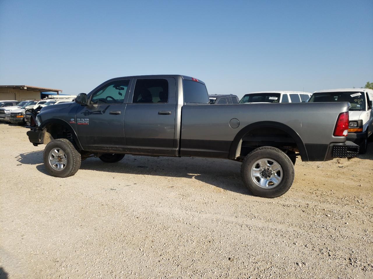 Photo 9 from auction – 2013 RAM 2500 ST with VIN 3C6UR5HL4DG536266