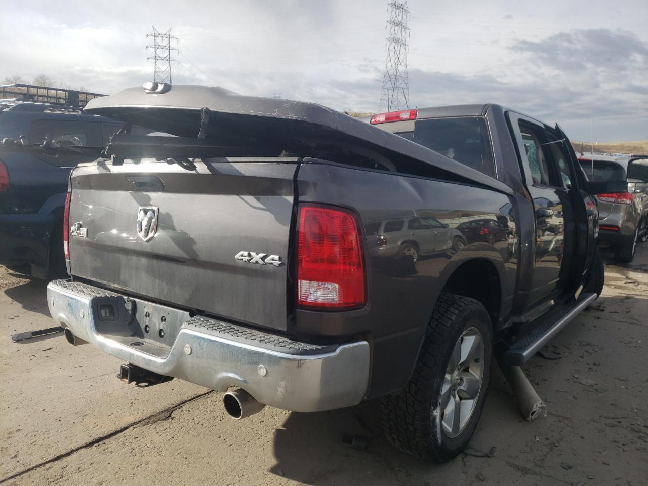 Photo 4 from auction – 2015 RAM 1500 SLT with VIN 1C6RR7LM6FS536833