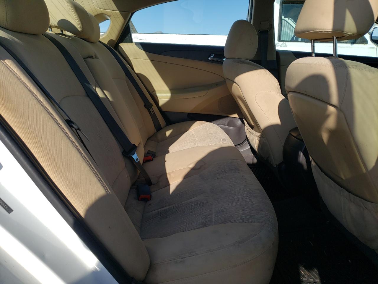 Photo 6 from auction – 2013 HYUNDAI SONATA GLS with VIN 5NPEB4AC8DH804569
