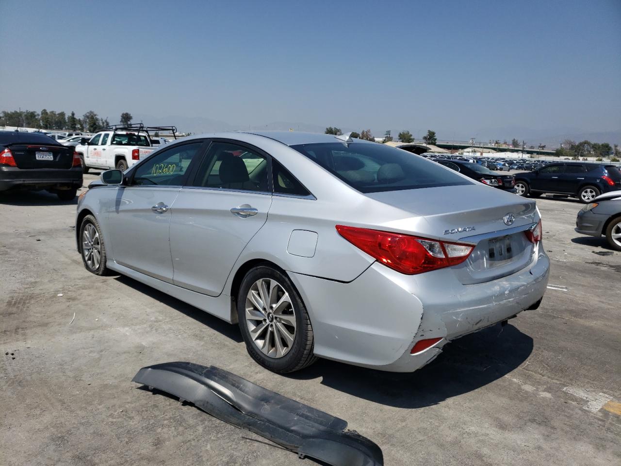 Foto 3 de la subasta – 2014 HYUNDAI SONATA SE con VIN 5NPEC4AC7EH902846
