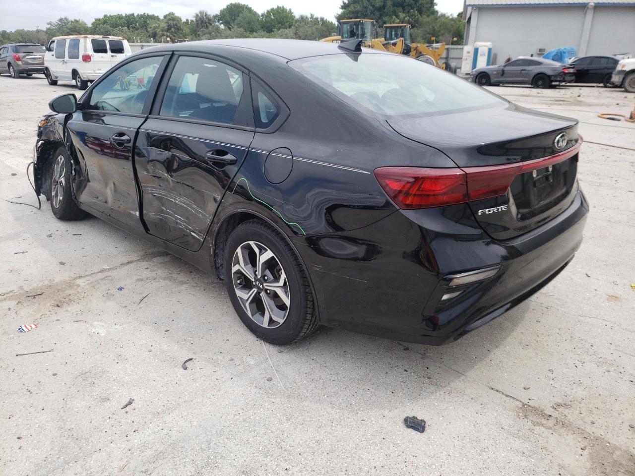 Photo 3 from auction – 2019 KIA FORTE FE with VIN 3KPF24AD3KE044808
