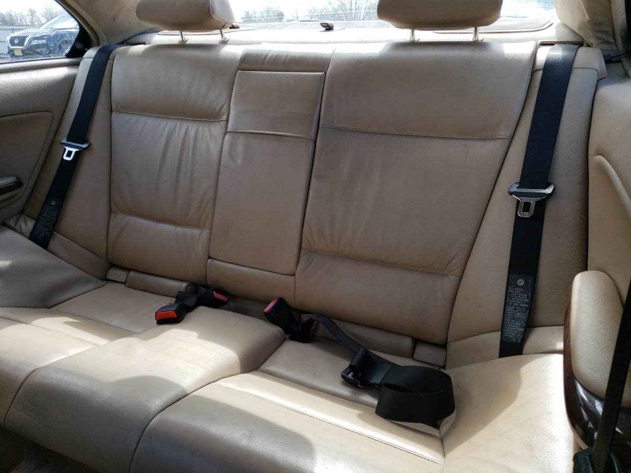 Photo 6 from auction – 2002 BMW 325 CI with VIN WBABN33462PG57521
