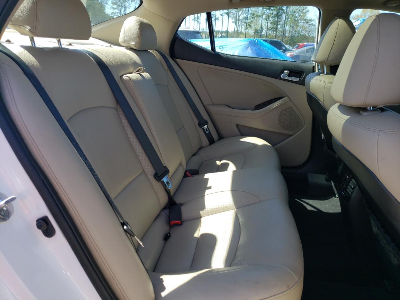 Photo 6 from auction – 2015 KIA OPTIMA EX with VIN 5XXGN4A76FG391228