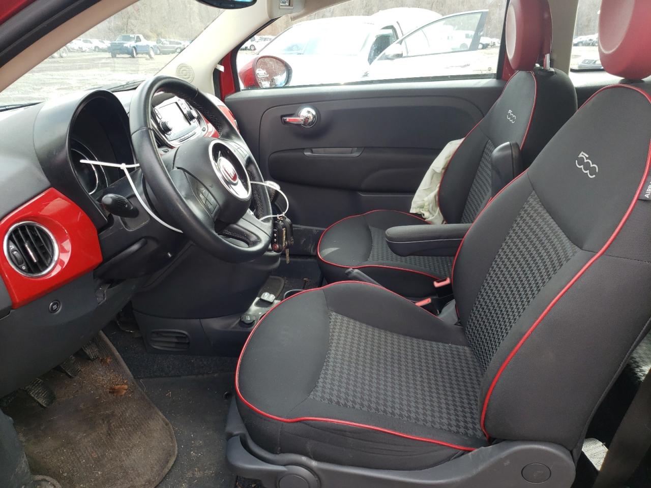 Photo 5 from auction – 2019 FIAT 500 POP with VIN 3C3CFFKH4KT728089