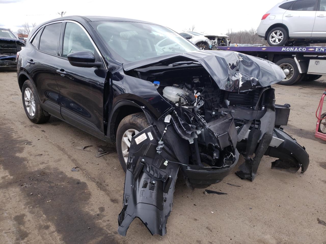 Photo 1 from auction – 2021 FORD ESCAPE SE with VIN 1FMCU9G60MUA26754