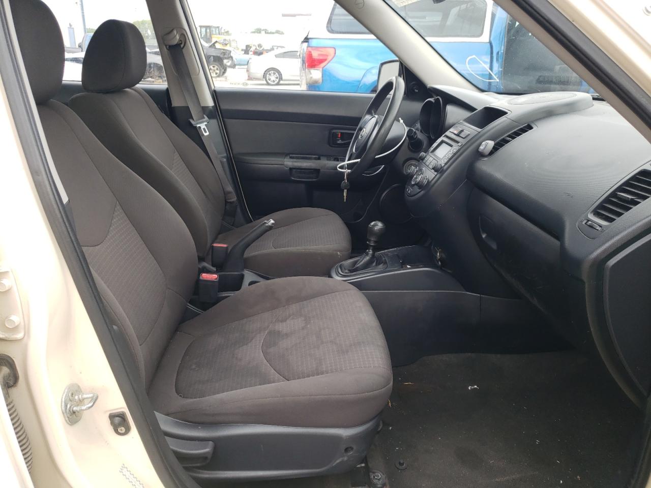 Photo 5 from auction – 2012 KIA SOUL with VIN KNDJT2A50C7421097