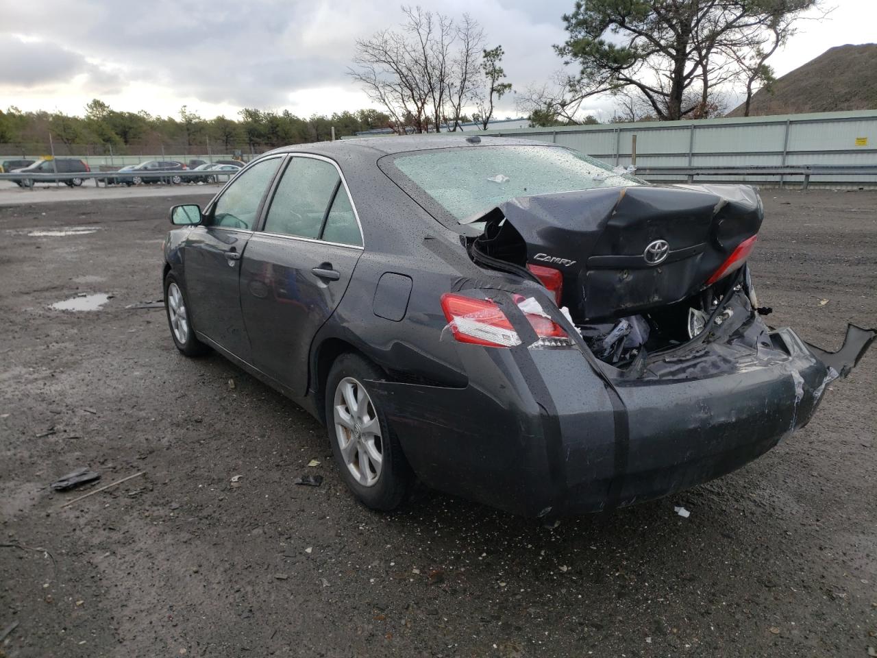 Photo 3 from auction – 2011 TOYOTA CAMRY BASE with VIN 4T1BF3EK9BU178306