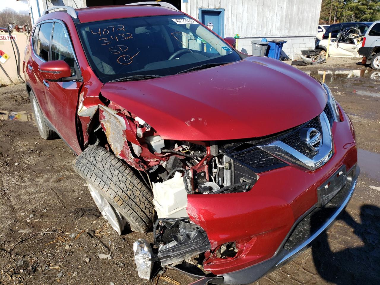 NISSAN ROGUE S 2016 with VIN KNMAT2MV2GP653461 - Photo from auction
