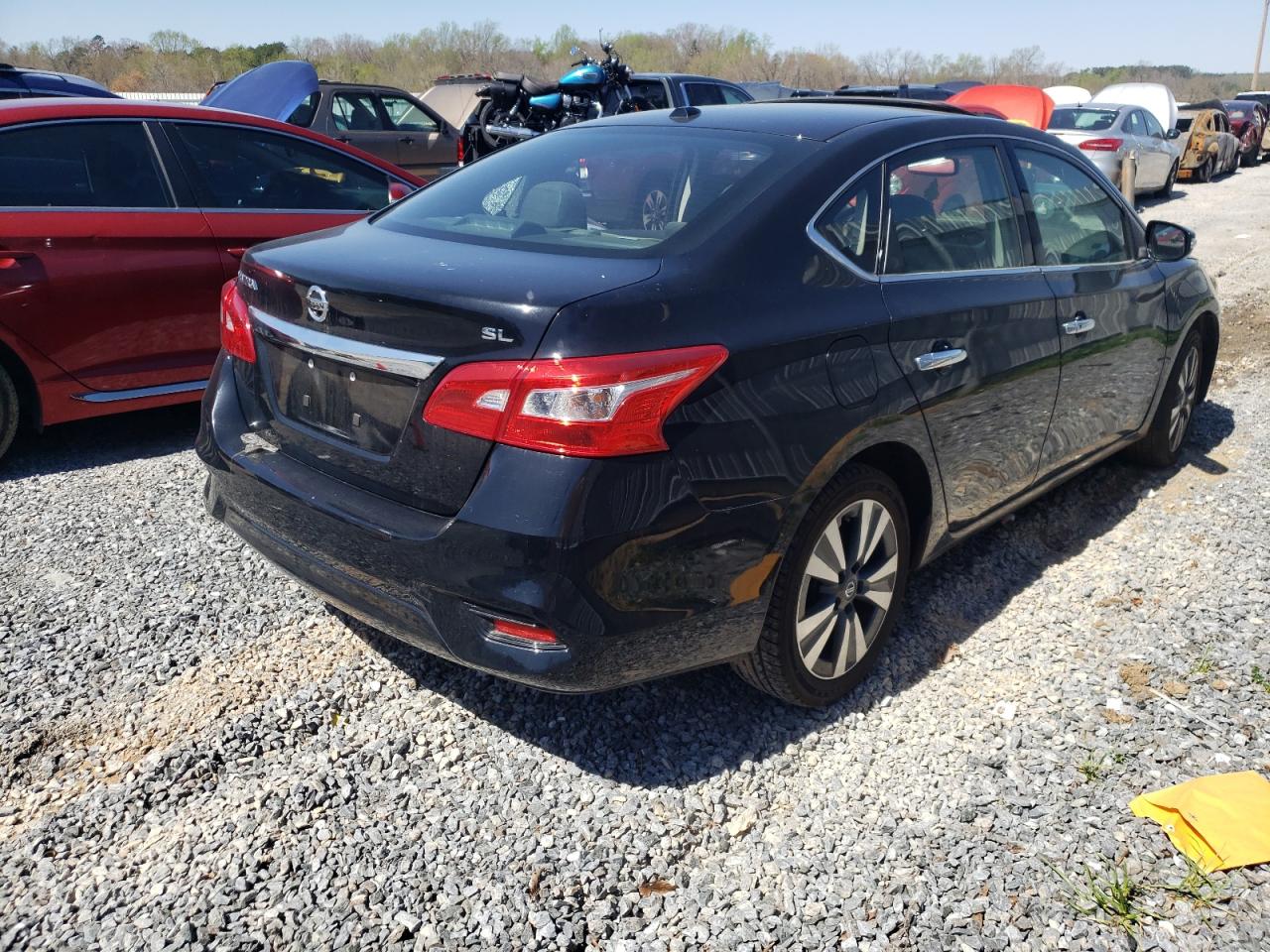 Photo 4 from auction – 2017 NISSAN SENTRA S with VIN 3N1AB7AP5HY358671