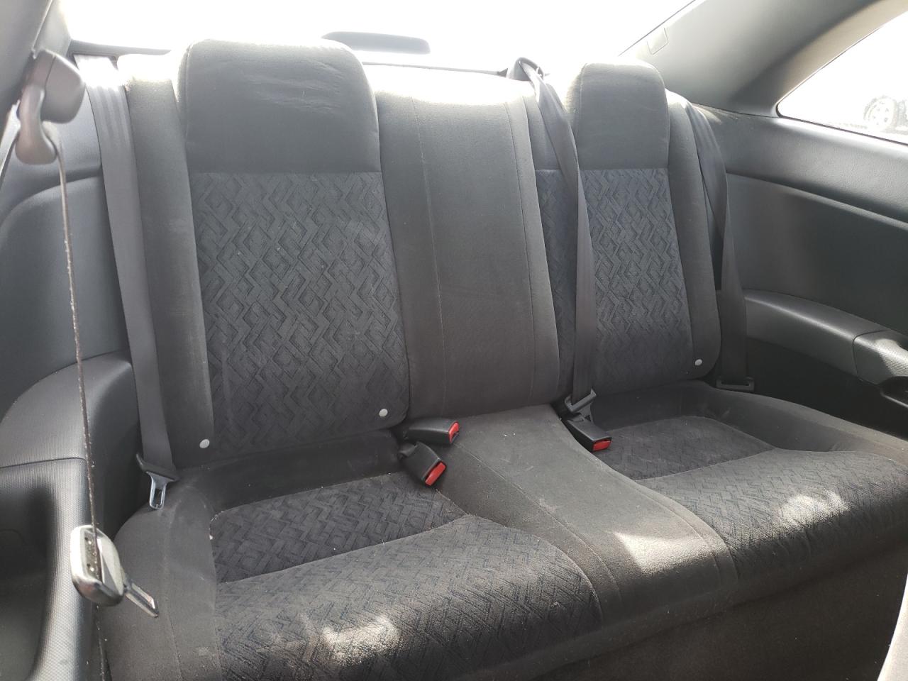 Photo 6 from auction – 2001 HONDA CIVIC LX with VIN 1HGEM22571L024487