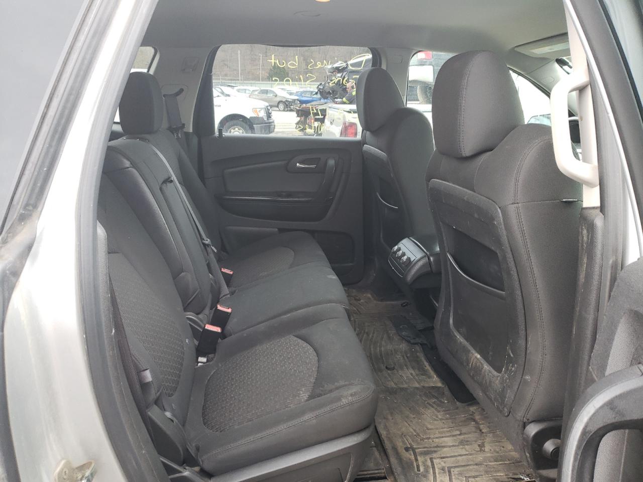 Photo 6 from auction – 2012 CHEVROLET TRAVERSE L with VIN 1GNKRGED3CJ121081