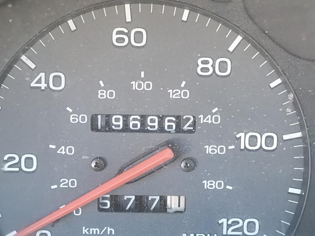 Photo 8 from auction – 1998 SUBARU LEGACY 30T with VIN 4S3BG6854W7652109