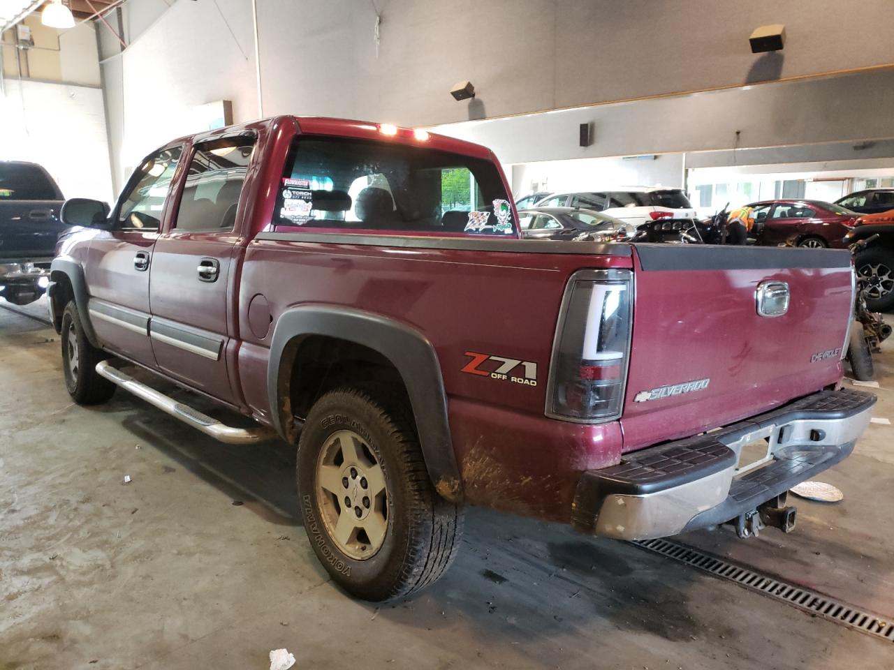 Photo 3 from auction – 2005 CHEVROLET SILVERADO with VIN 2GCEK13T751203412