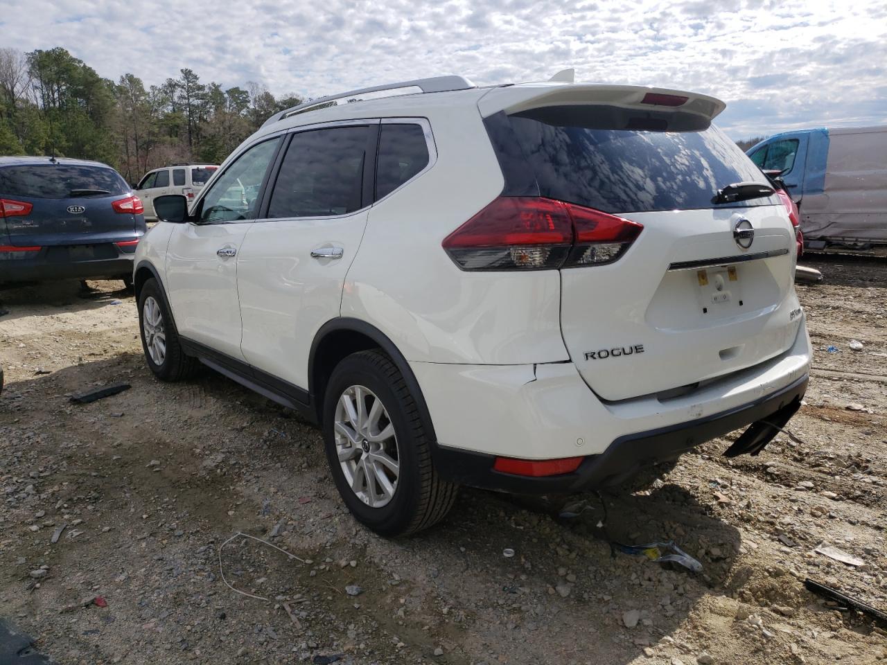 Photo 3 from auction – 2020 NISSAN ROGUE S with VIN KNMAT2MV8LP509830