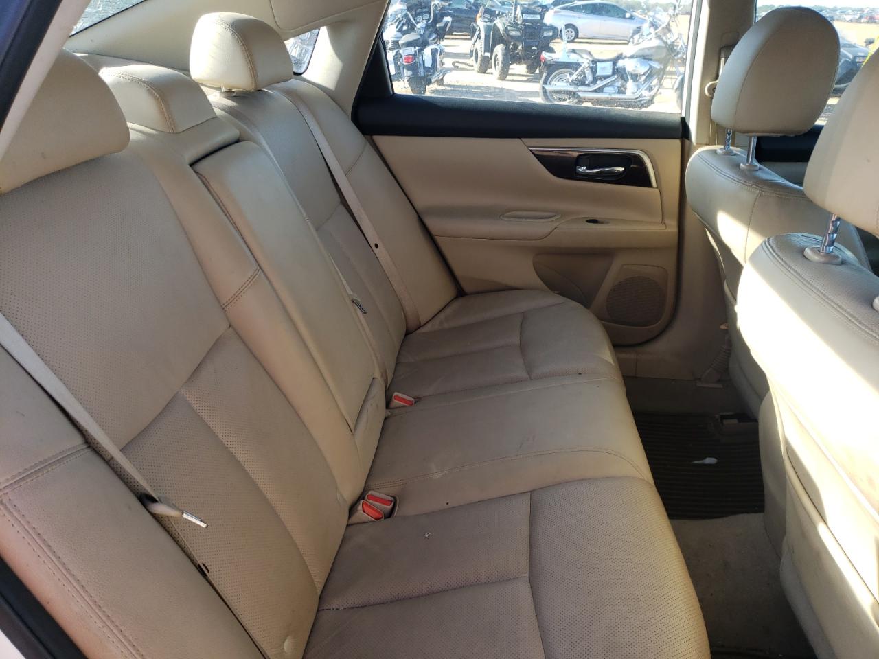 Photo 6 from auction – 2014 NISSAN ALTIMA 2.5 with VIN 1N4AL3AP1EN334546