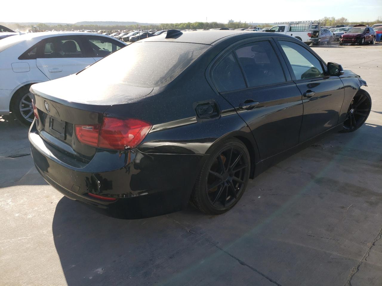 Photo 4 from auction – 2013 BMW 328 I with VIN WBA3A5G54DNP18942