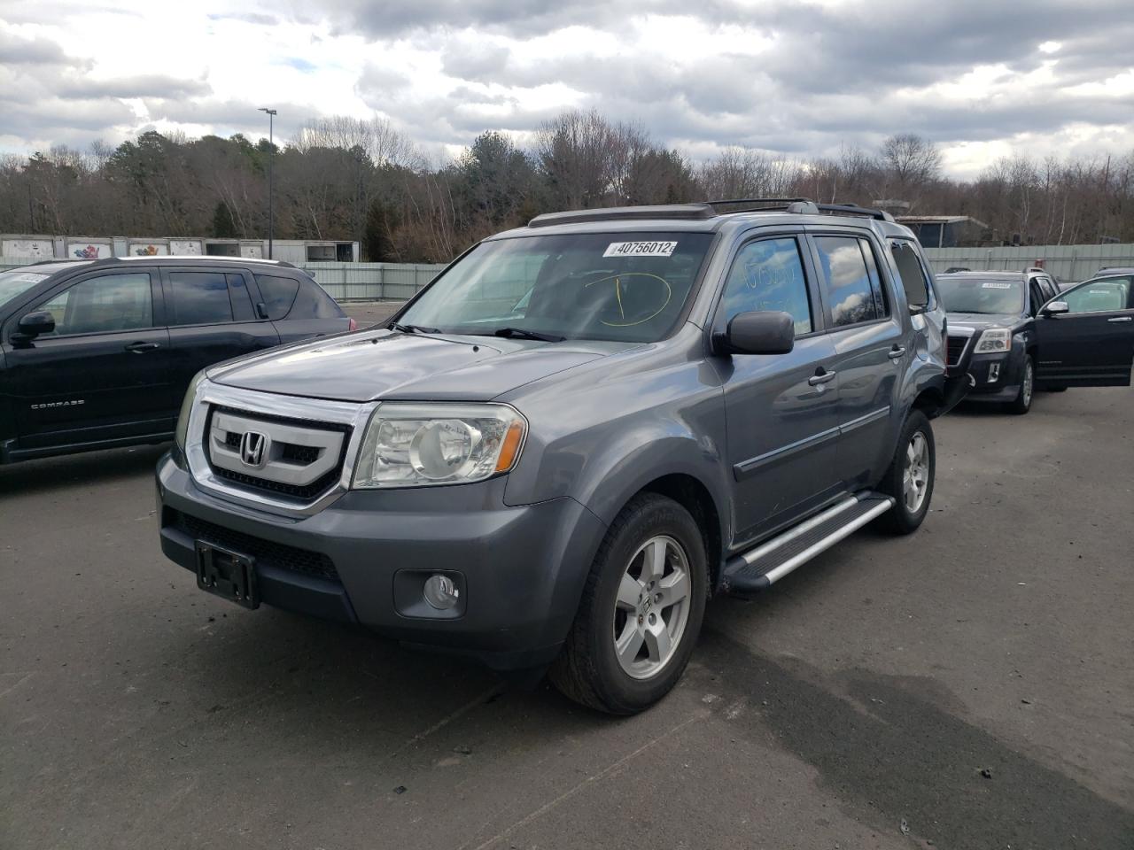 Photo 2 from auction – 2010 HONDA PILOT EXL with VIN 5FNYF4H52AB038891