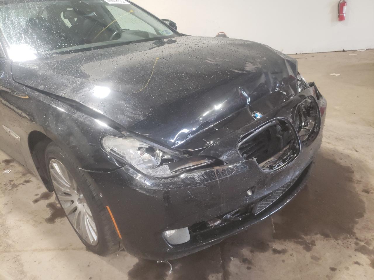 Photo 9 from auction – 2011 BMW 750LI with VIN WBAKC8C55BC434077