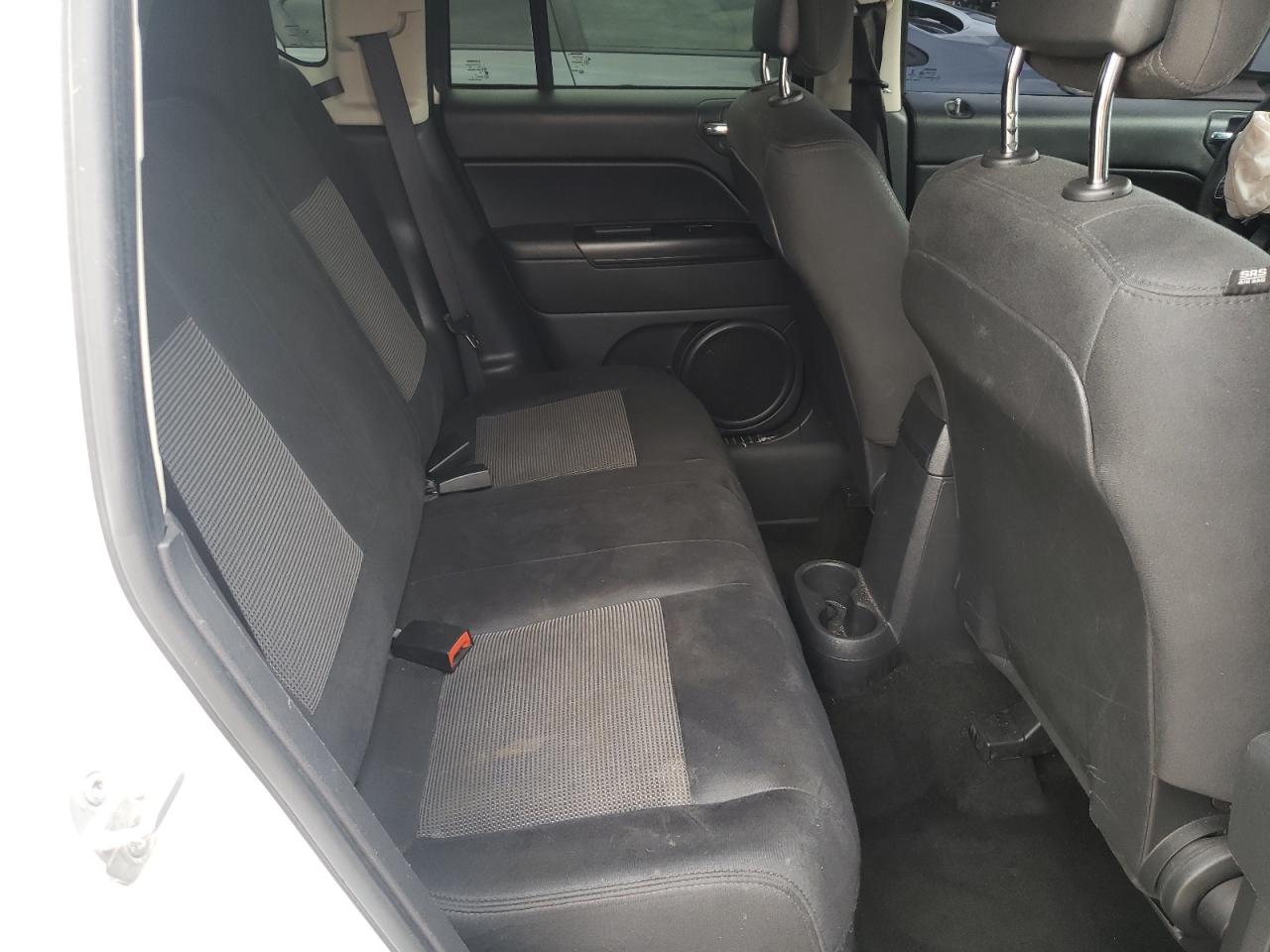 Photo 6 from auction – 2014 JEEP COMPASS SP with VIN 1C4NJCBA5ED559540