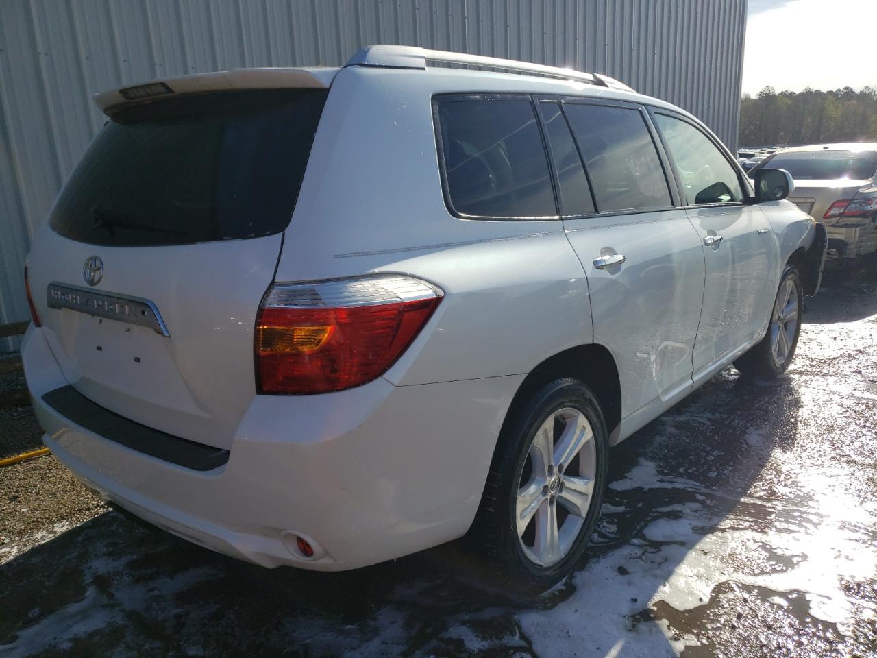 Photo 4 from auction – 2010 TOYOTA HIGHLANDER with VIN 5TDYK3EH8AS006432