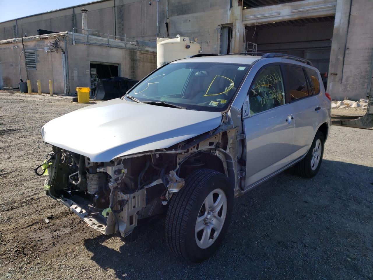Photo 2 from auction – 2012 TOYOTA RAV4 with VIN 2T3ZF4DV9CW138607