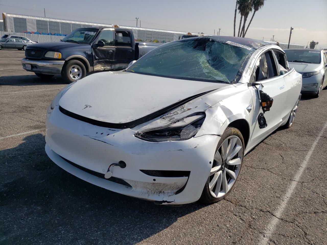 Photo 2 from auction – 2018 TESLA MODEL 3 with VIN 5YJ3E1EA1JF009959