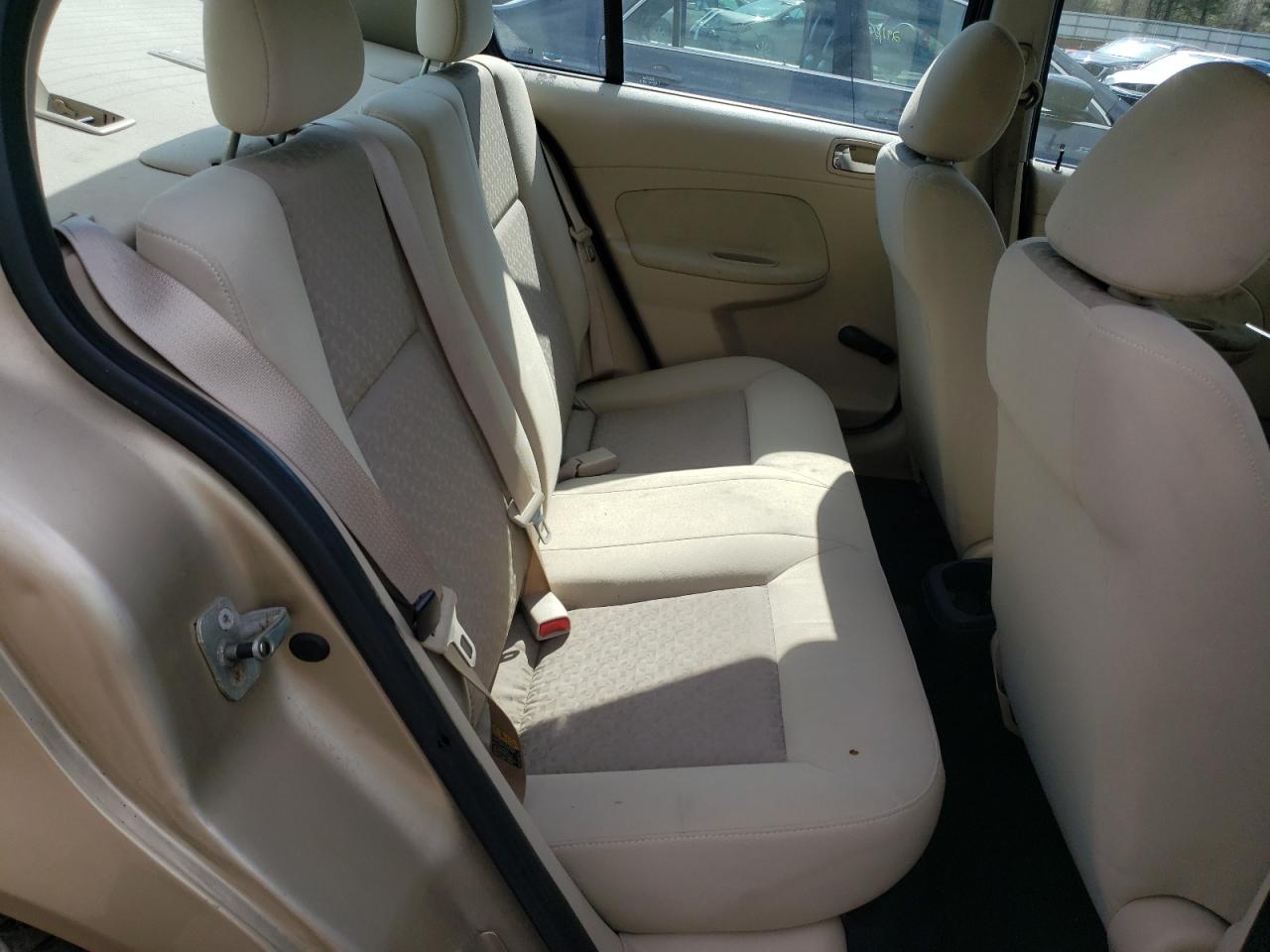 Photo 6 from auction – 2005 CHEVROLET COBALT with VIN 1G1AK52F557561556