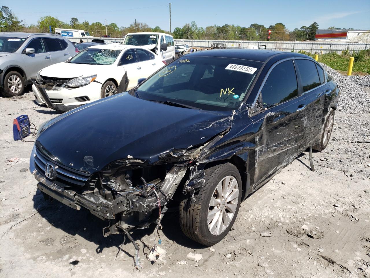 Photo 2 from auction – 2015 HONDA ACCORD EX with VIN 1HGCR2F75FA241639