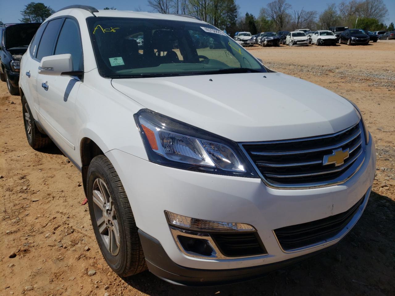 Photo 1 from auction – 2017 CHEVROLET TRAVERSE L with VIN 1GNKRGKD1HJ250335