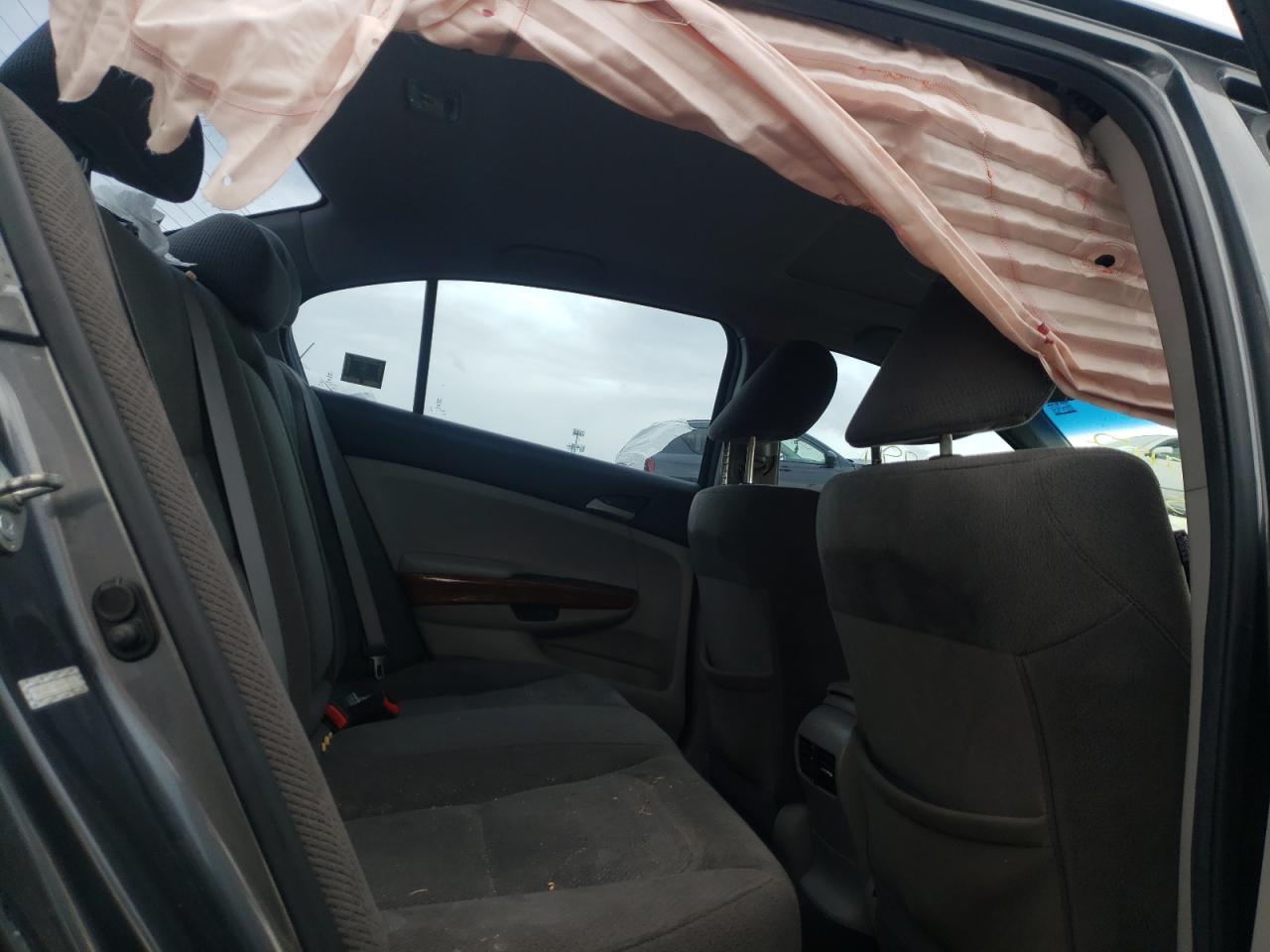 Photo 6 from auction – 2011 HONDA ACCORD EX with VIN 1HGCP2F74BA012501