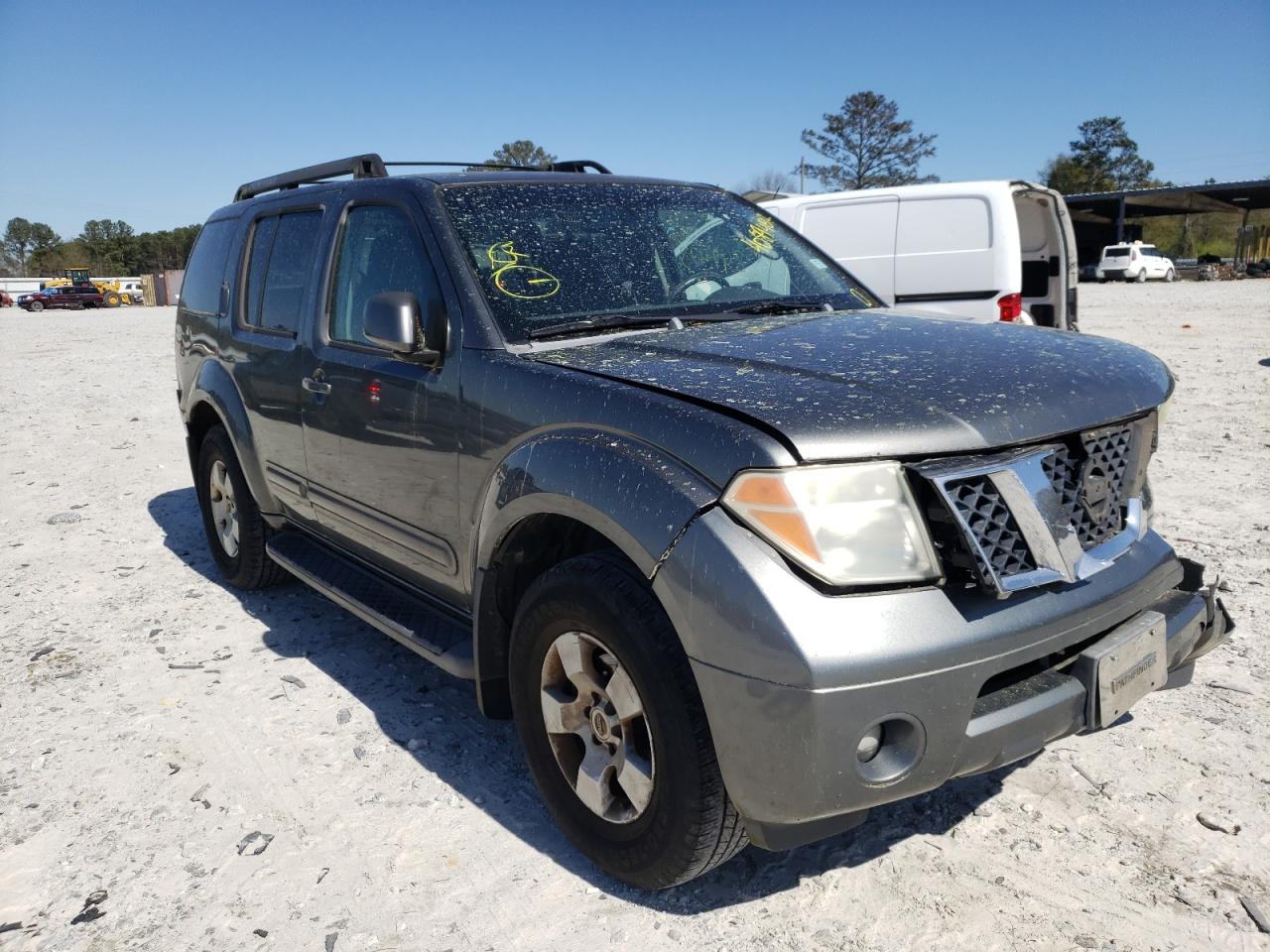 Photo 1 from auction – 2005 NISSAN PATHFINDER with VIN 5N1AR18W25C780514