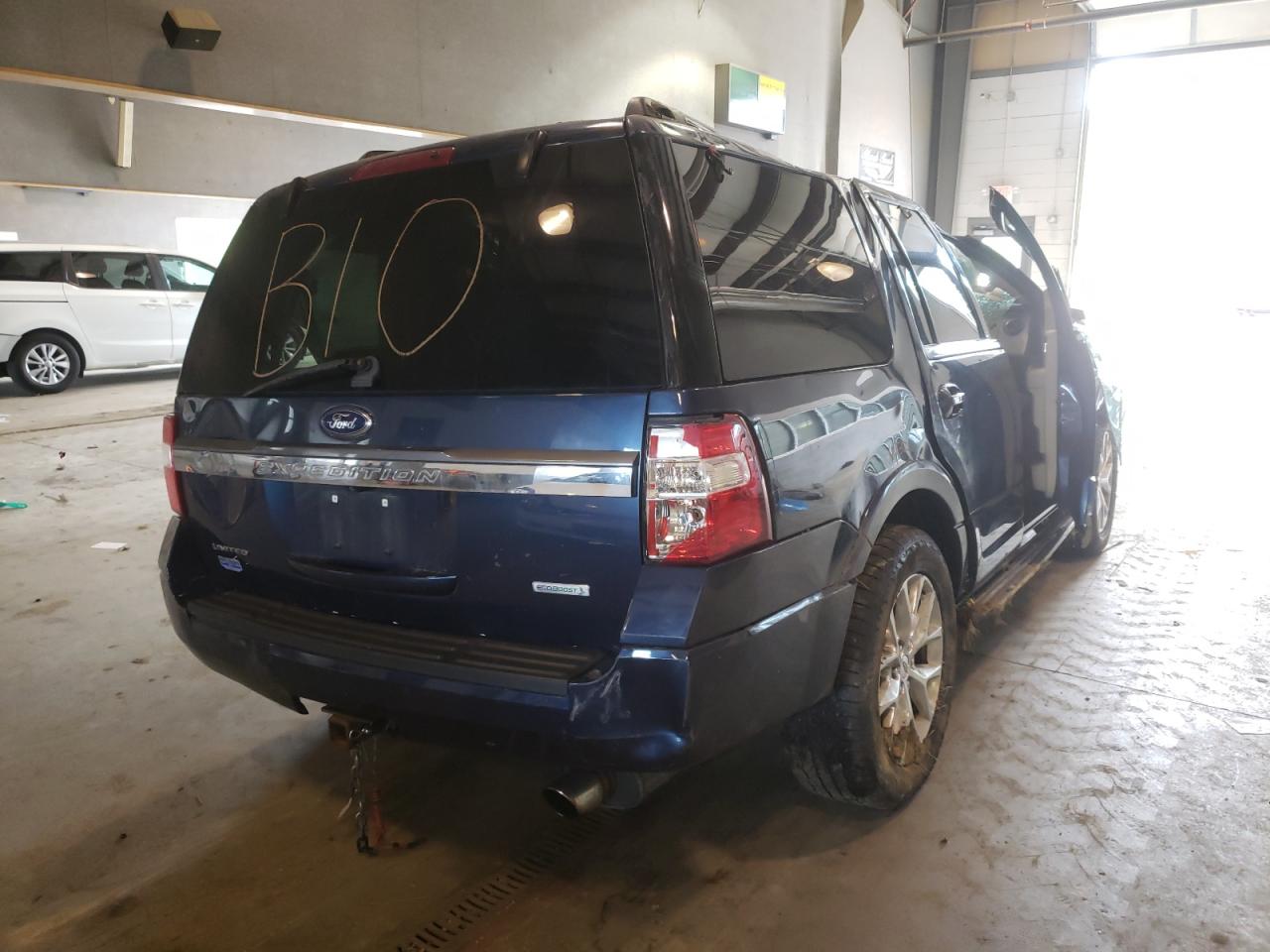 Photo 4 from auction – 2015 FORD EXPEDITION with VIN 1FMJU2AT7FEF46878