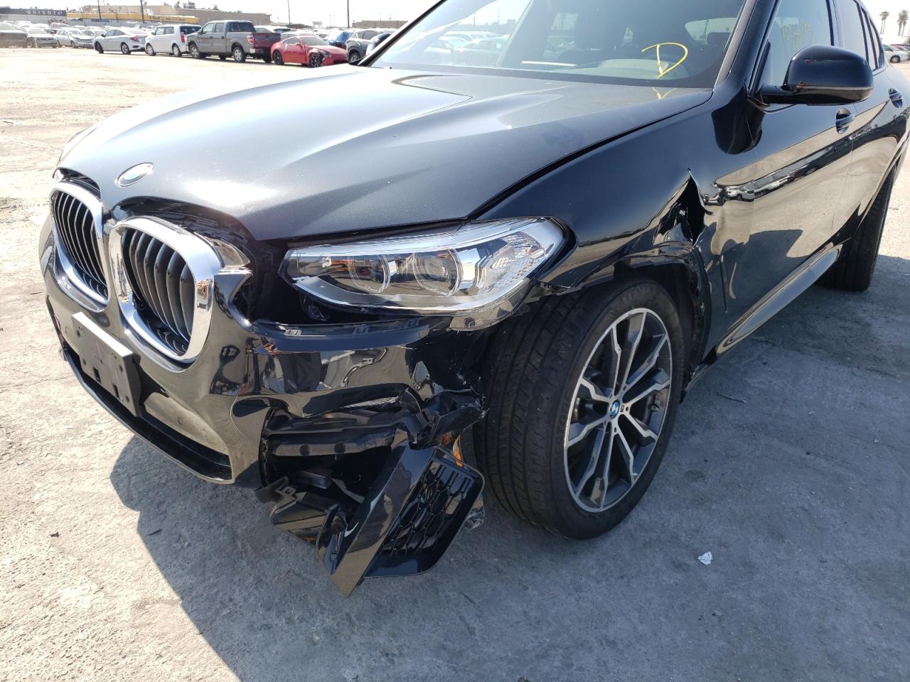 Photo 9 from auction – 2019 BMW X4 XDRIVE3 with VIN 5UXUJ3C50KLG54216