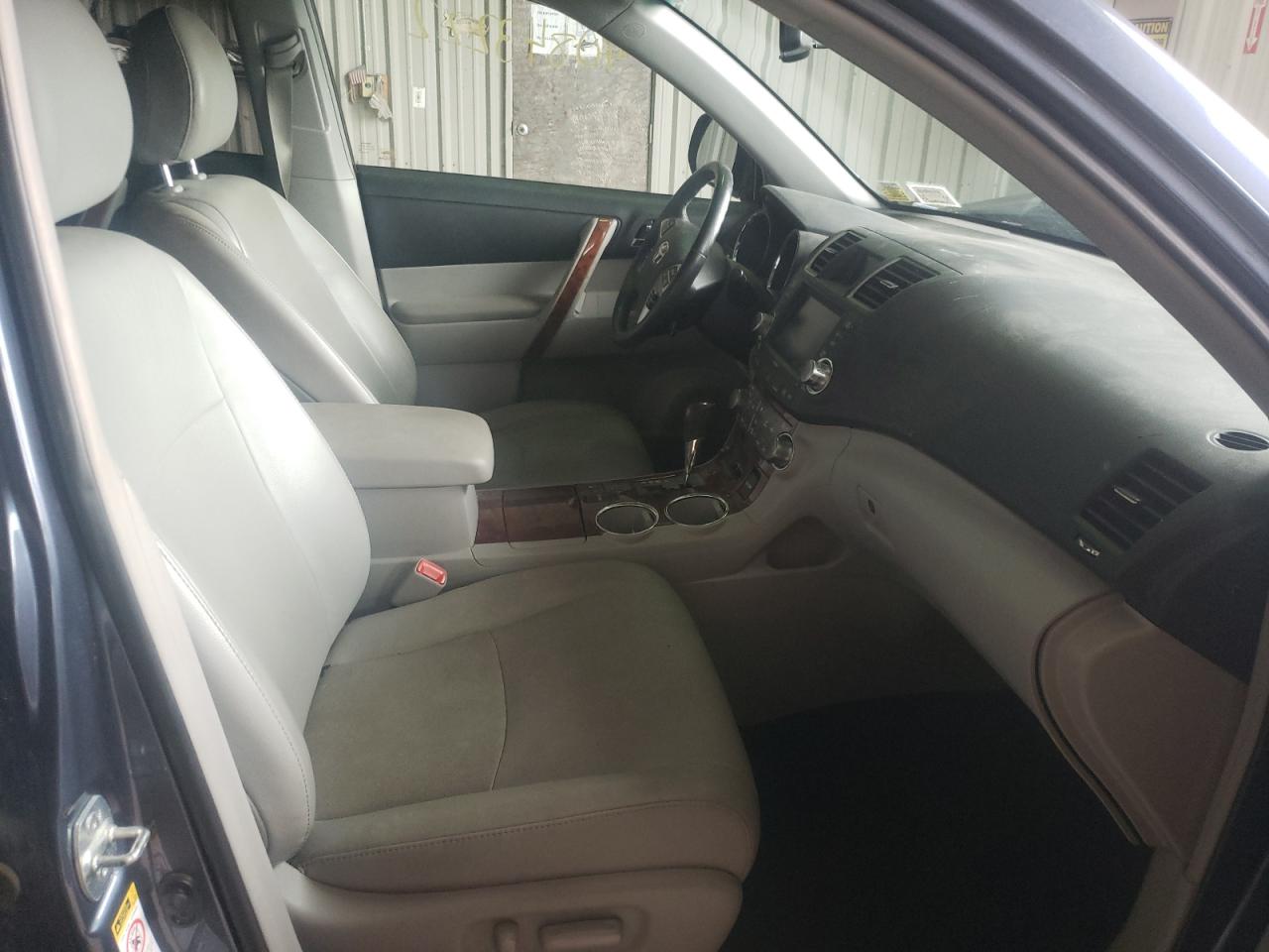 Photo 5 from auction – 2012 TOYOTA HIGHLANDER with VIN 5TDDK3EH2CS167604