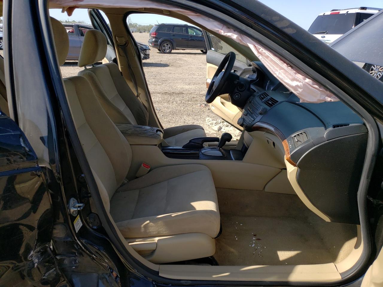 Photo 5 from auction – 2011 HONDA ACCORD EX with VIN 1HGCP2F72BA113374